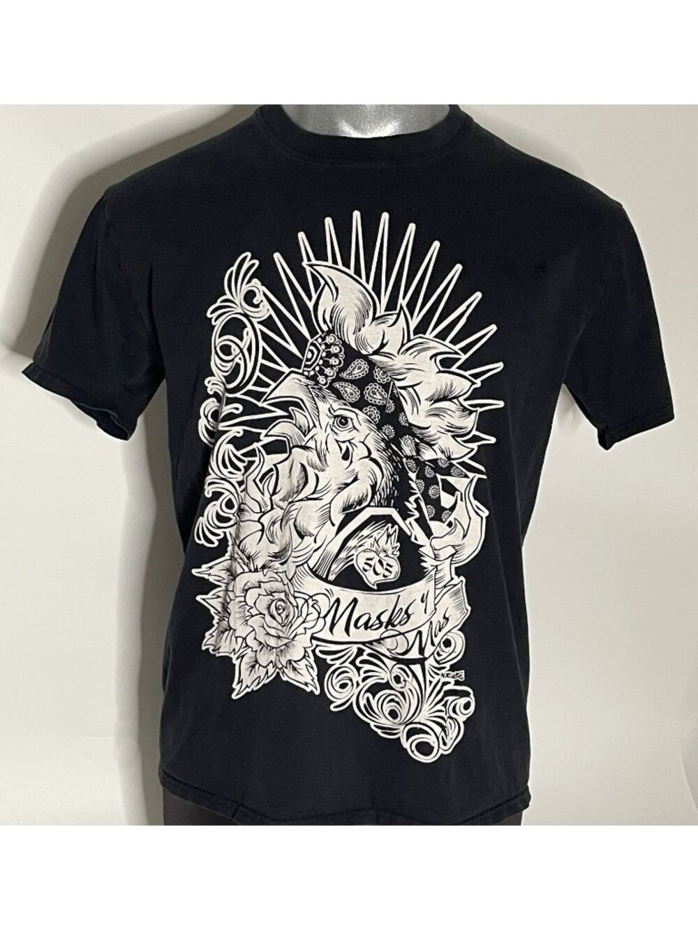 Masks Y Mas El Moises Chicano Art T Shirt Mens L Hawk Roses Corazon ABQ NM 505